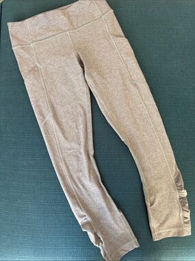 Lululemon Speed Crop Leggings in Heather Grey